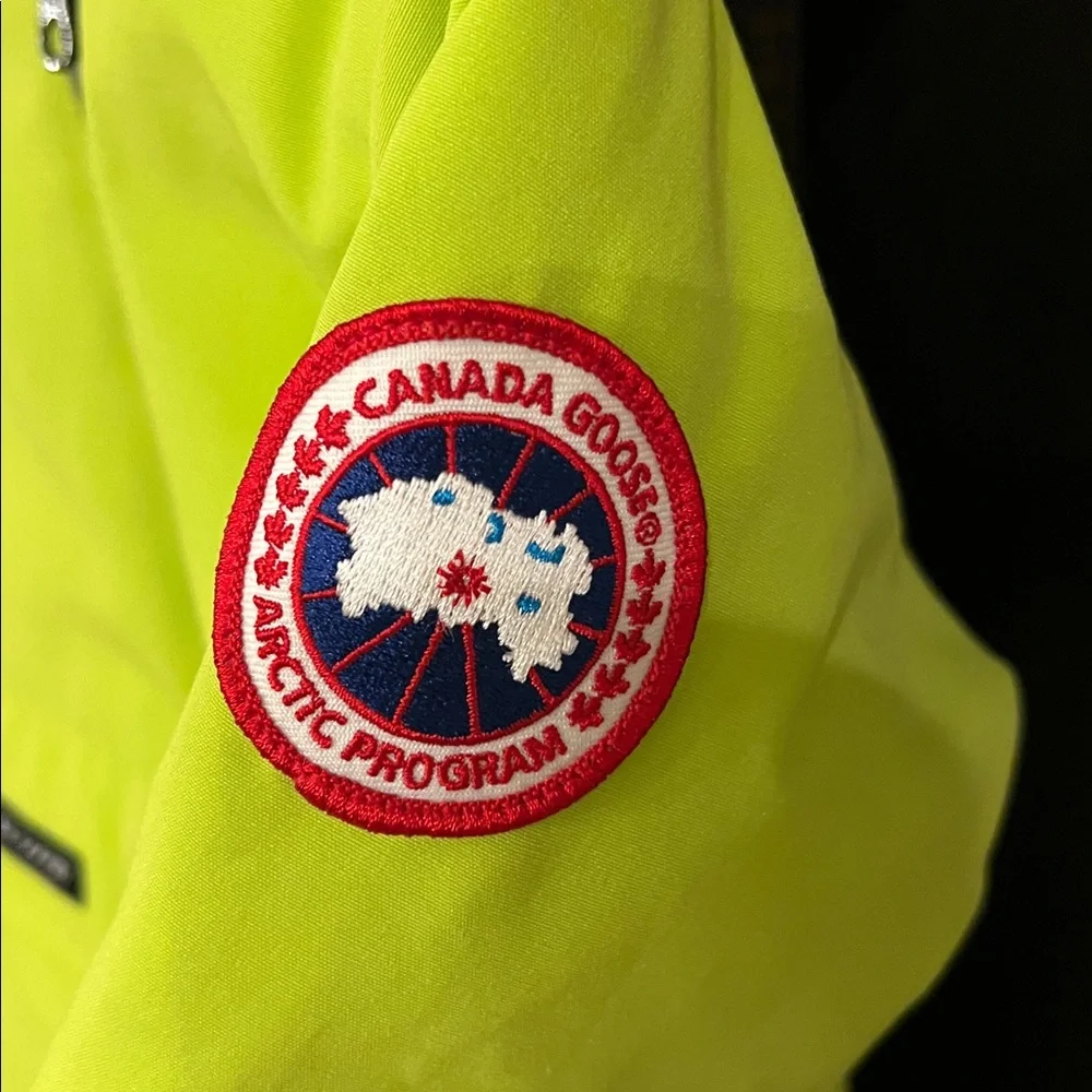 Canada Goose Lime Green baby bunting bad Snowsuit - Picture 3 of 8
